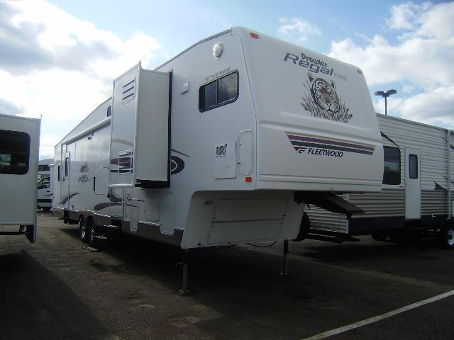 2005 Fleetwood Prowler